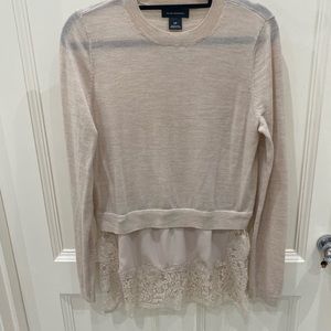 Light knit with satin and lace underlay